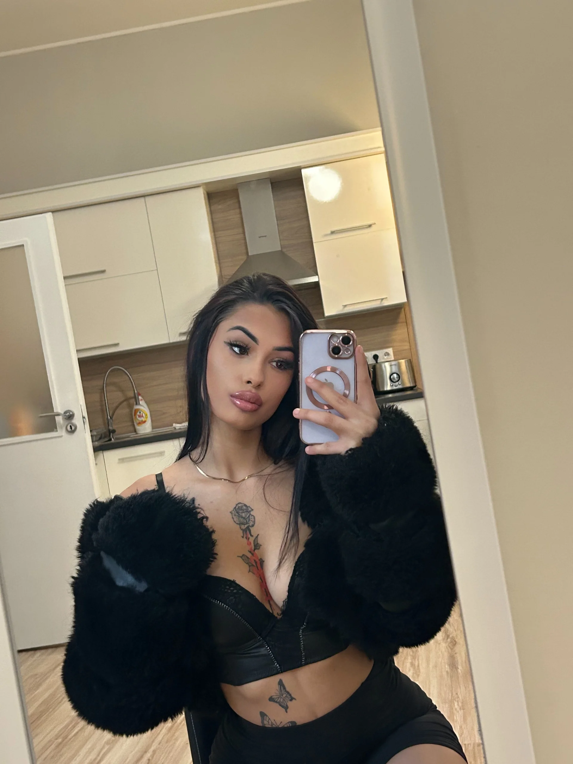 XXX Porn Photo of Nude Abbey_Bella 1