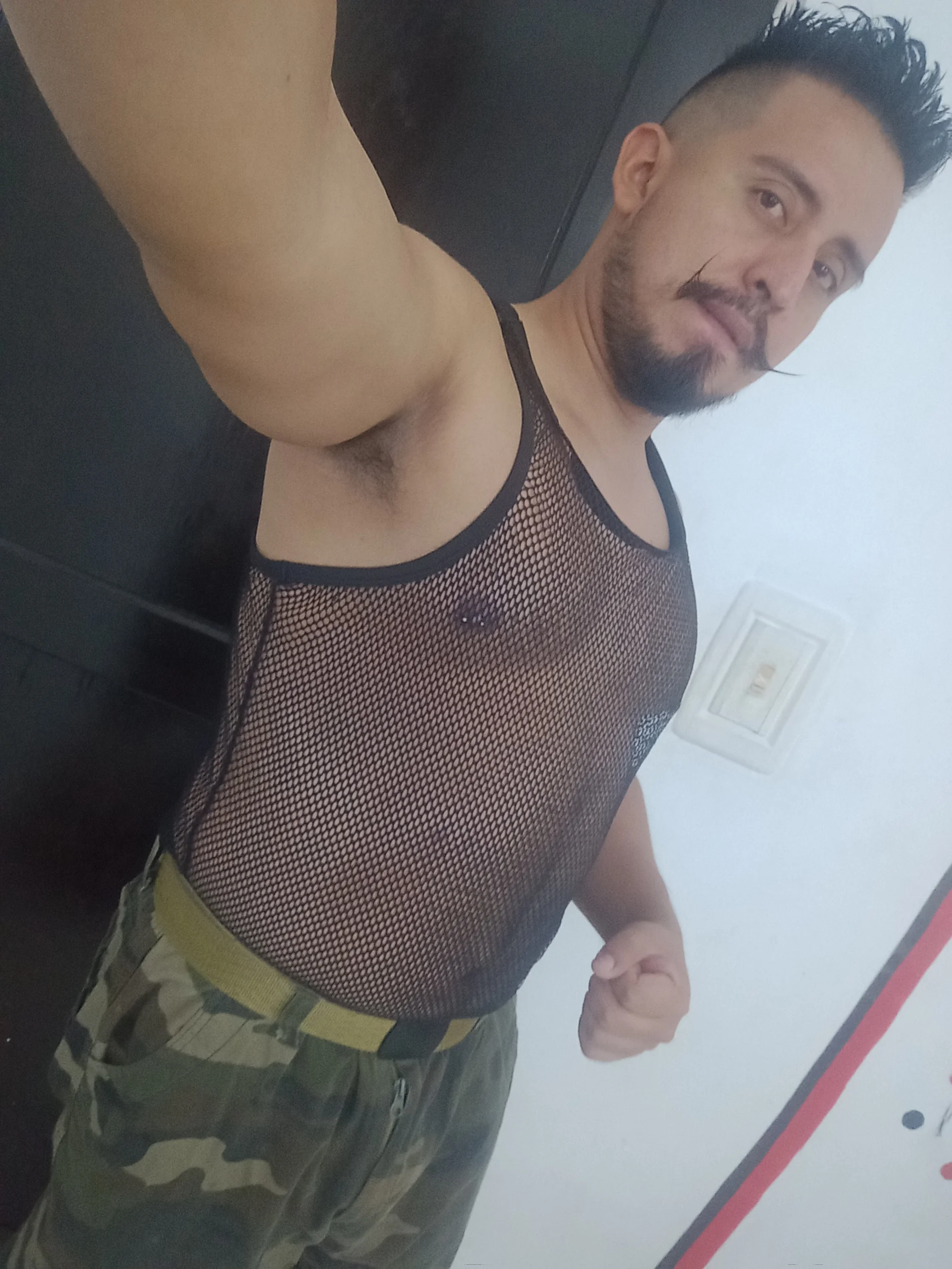 XXX Porn Photo of Nude KalethBigDick 925