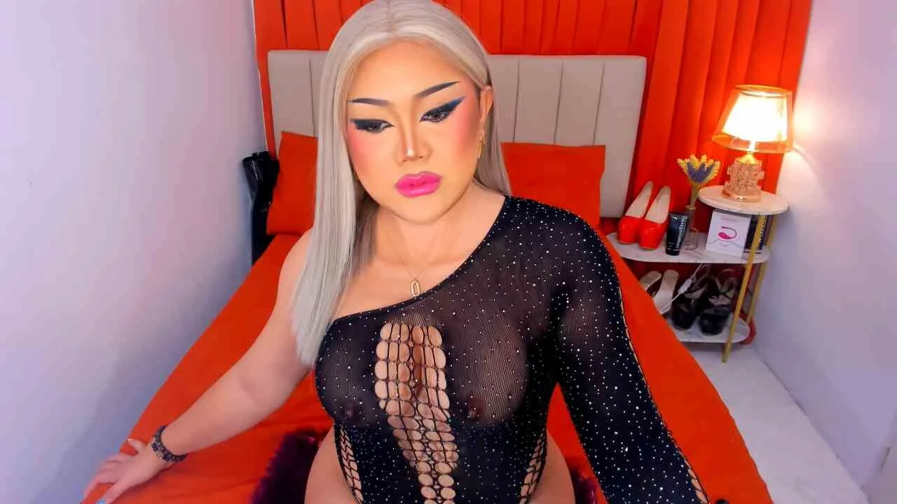 XXX Porn Photo of Nude seductivelolalola 4