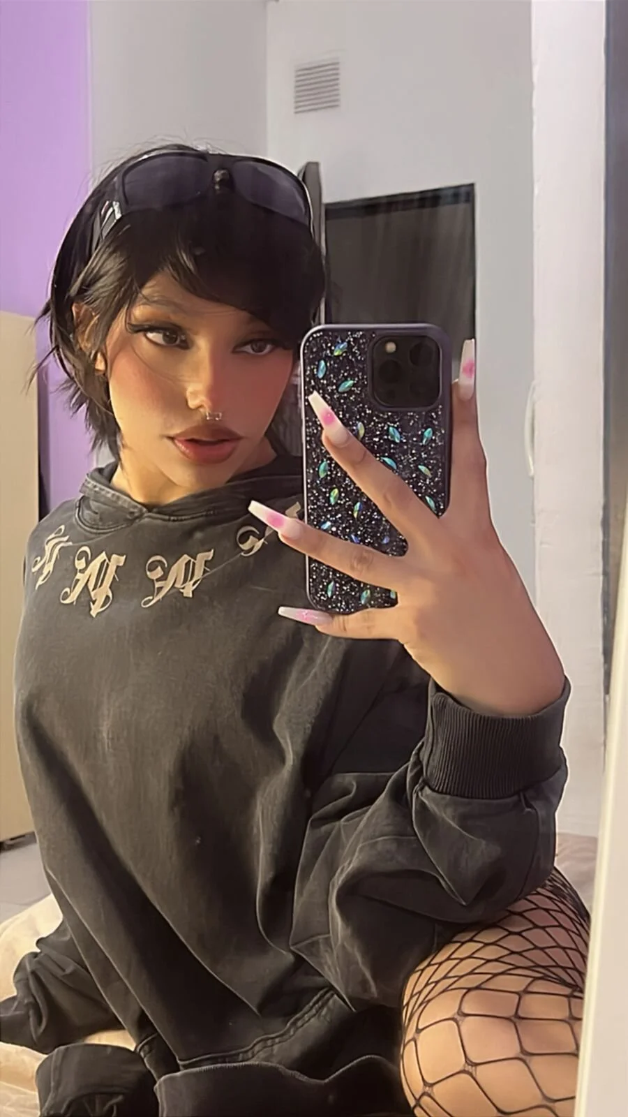 XXX Porn Photo of Nude Camille_deluxe 4