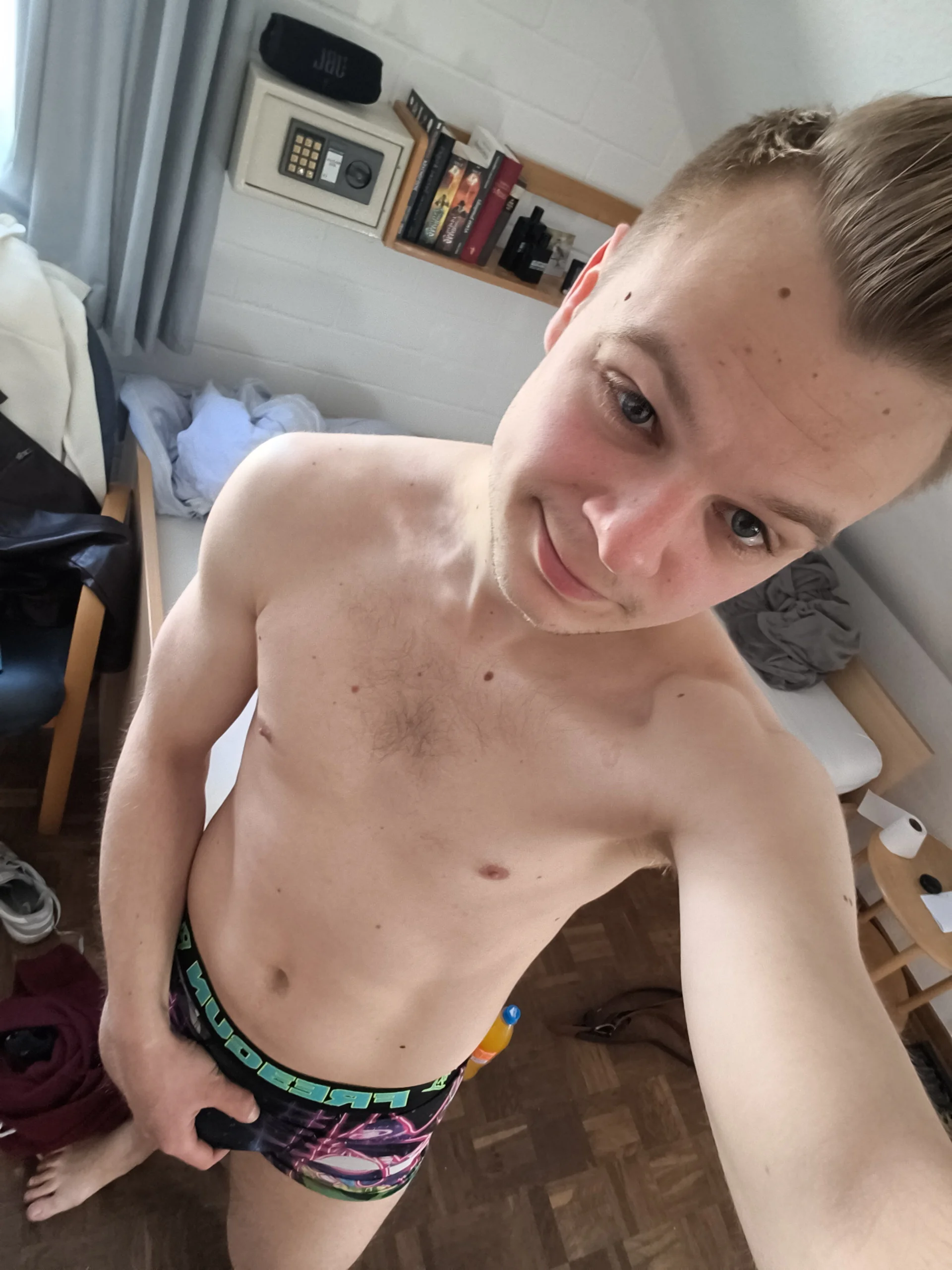 XXX Porn Photo of Nude CuteDenno 5