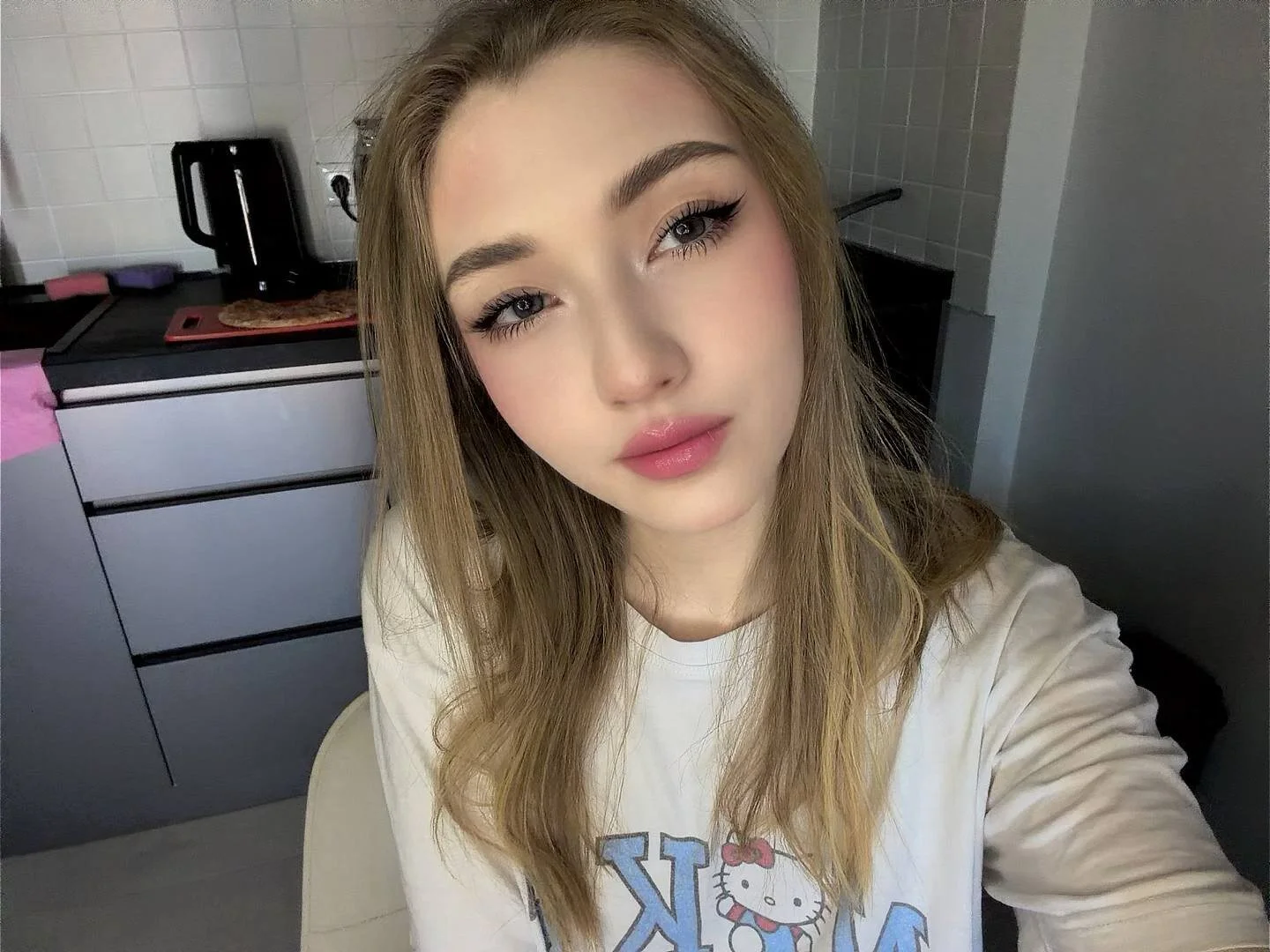 XXX Porn Photo of Nude AveryBerkson 24