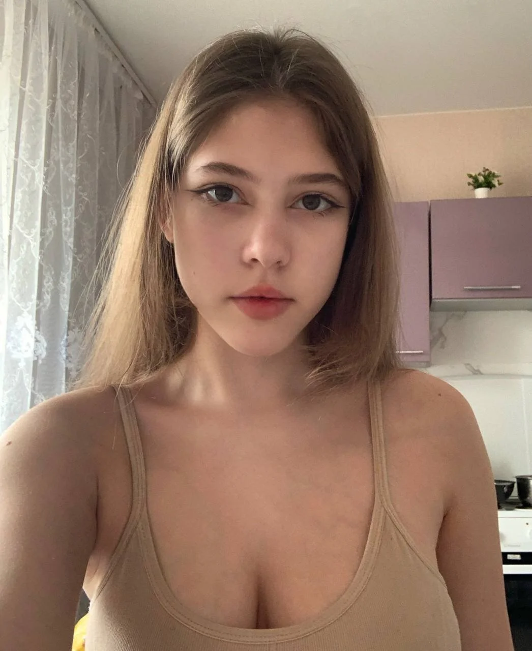 XXX Porn Photo of Nude IdaJonesy 8
