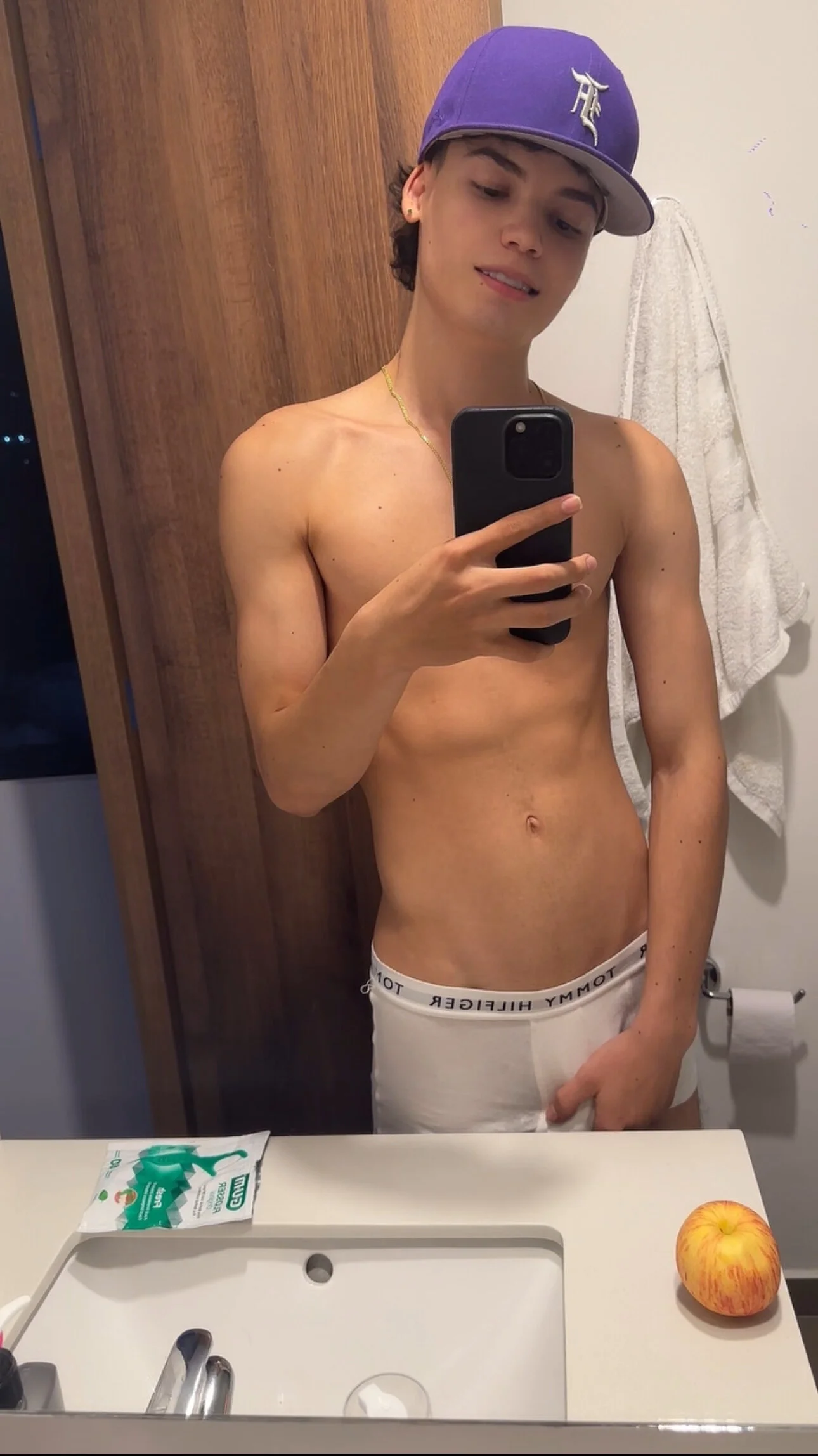 XXX Porn Photo of Nude Max_cortes1 3
