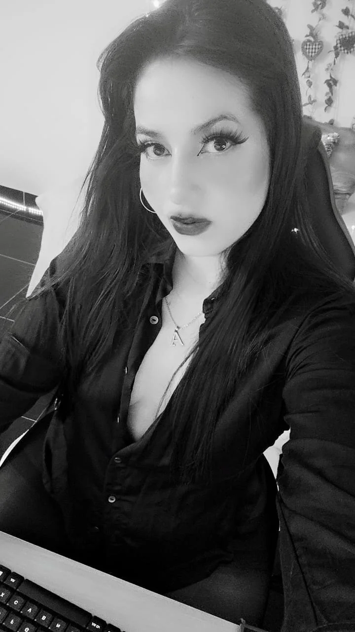 anastasia_bee