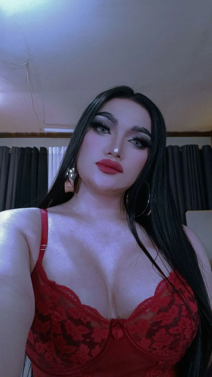 XXX Porn Photo of Nude AluraXJhanson 20