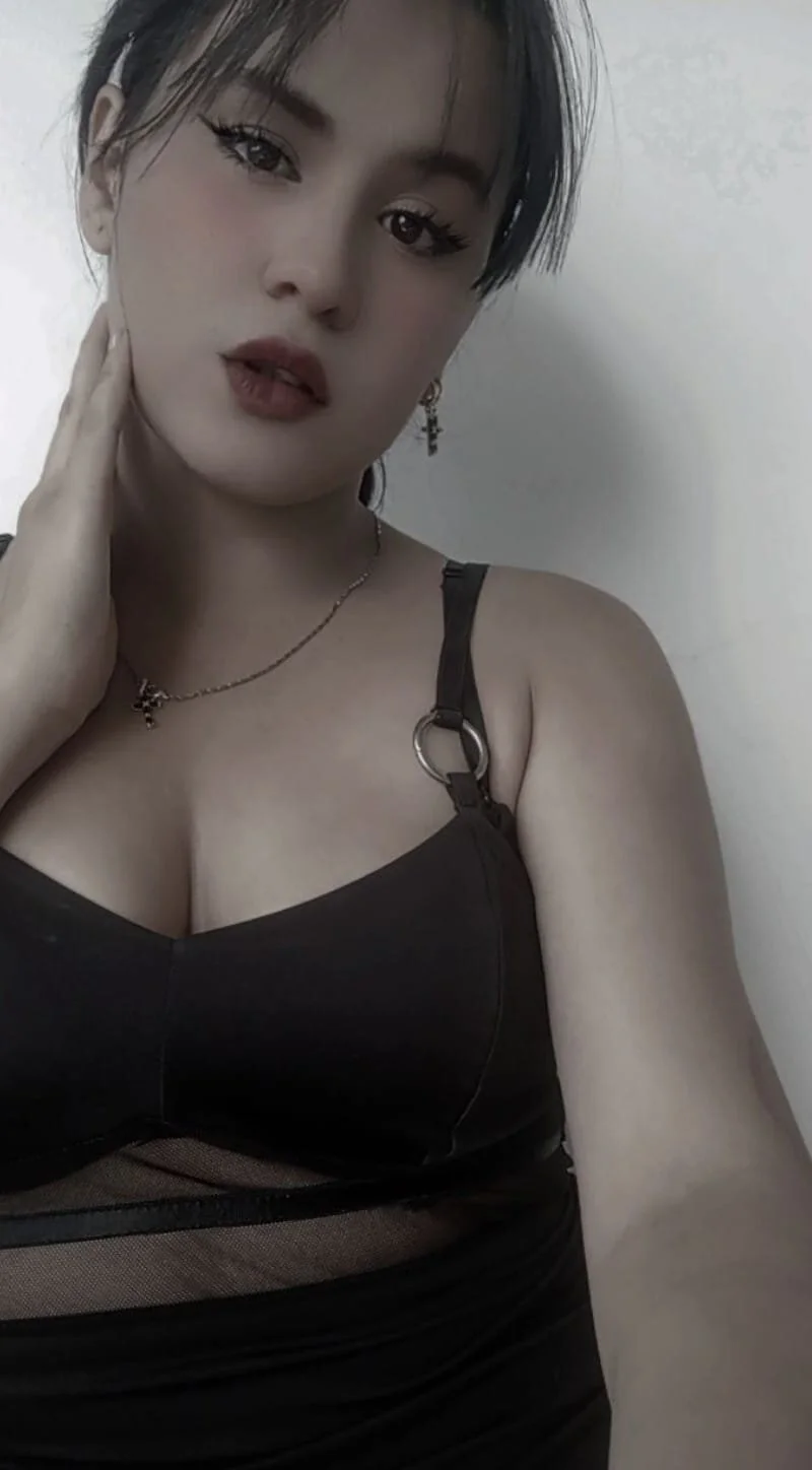 XXX Porn Photo of Nude paris_laurens 18