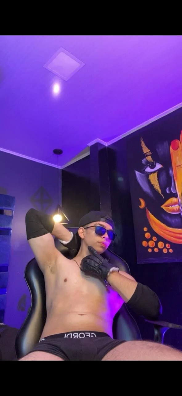 XXX Porn Photo of Nude Julian_Mercier 65
