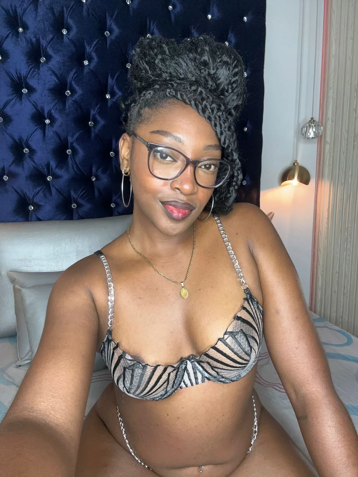 XXX Porn Photo of Nude YallianaBrooks 30