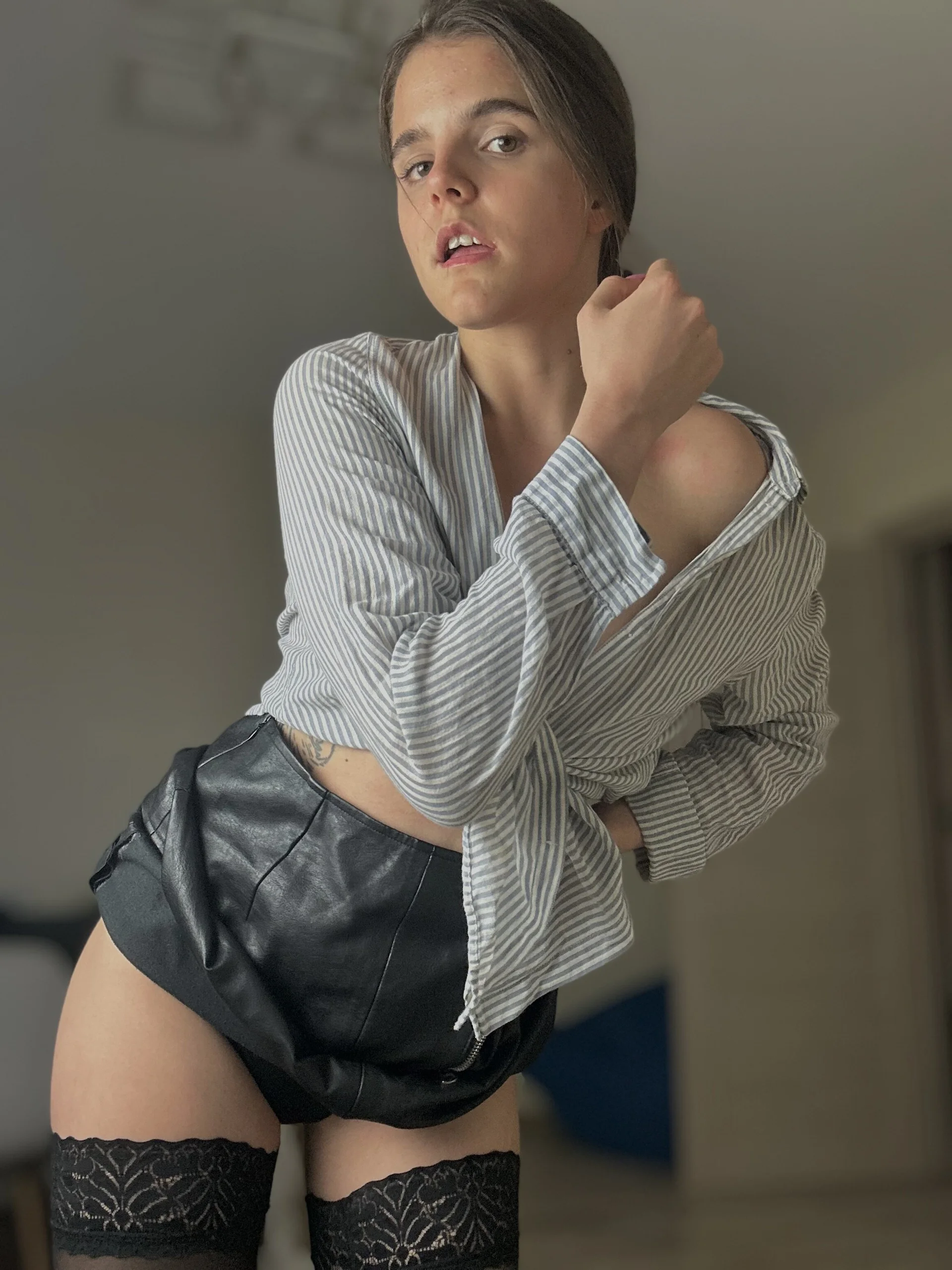 XXX Porn Photo of Nude Ema_X_Love 1