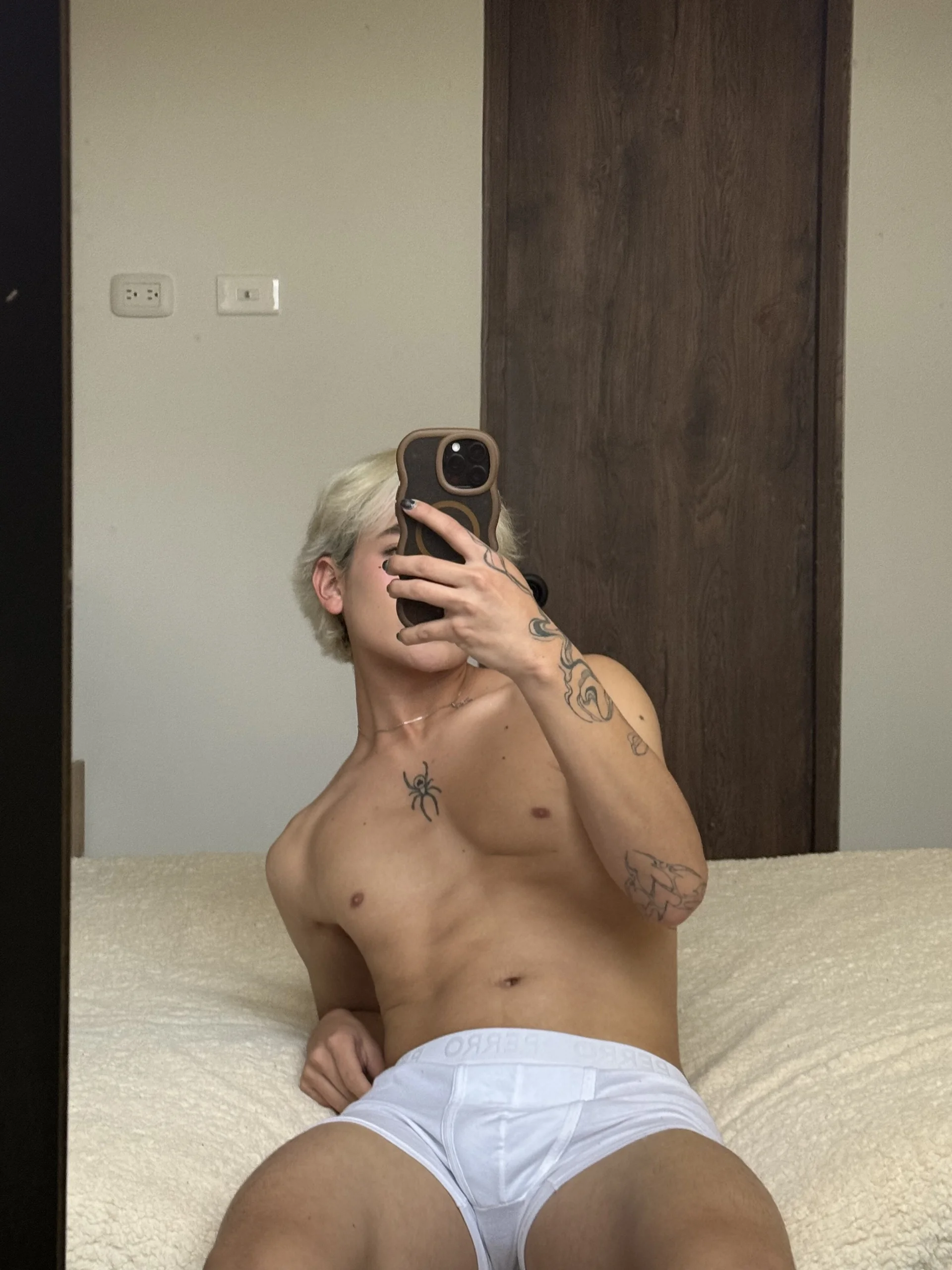 XXX Porn Photo of Nude sweettfoxx 1