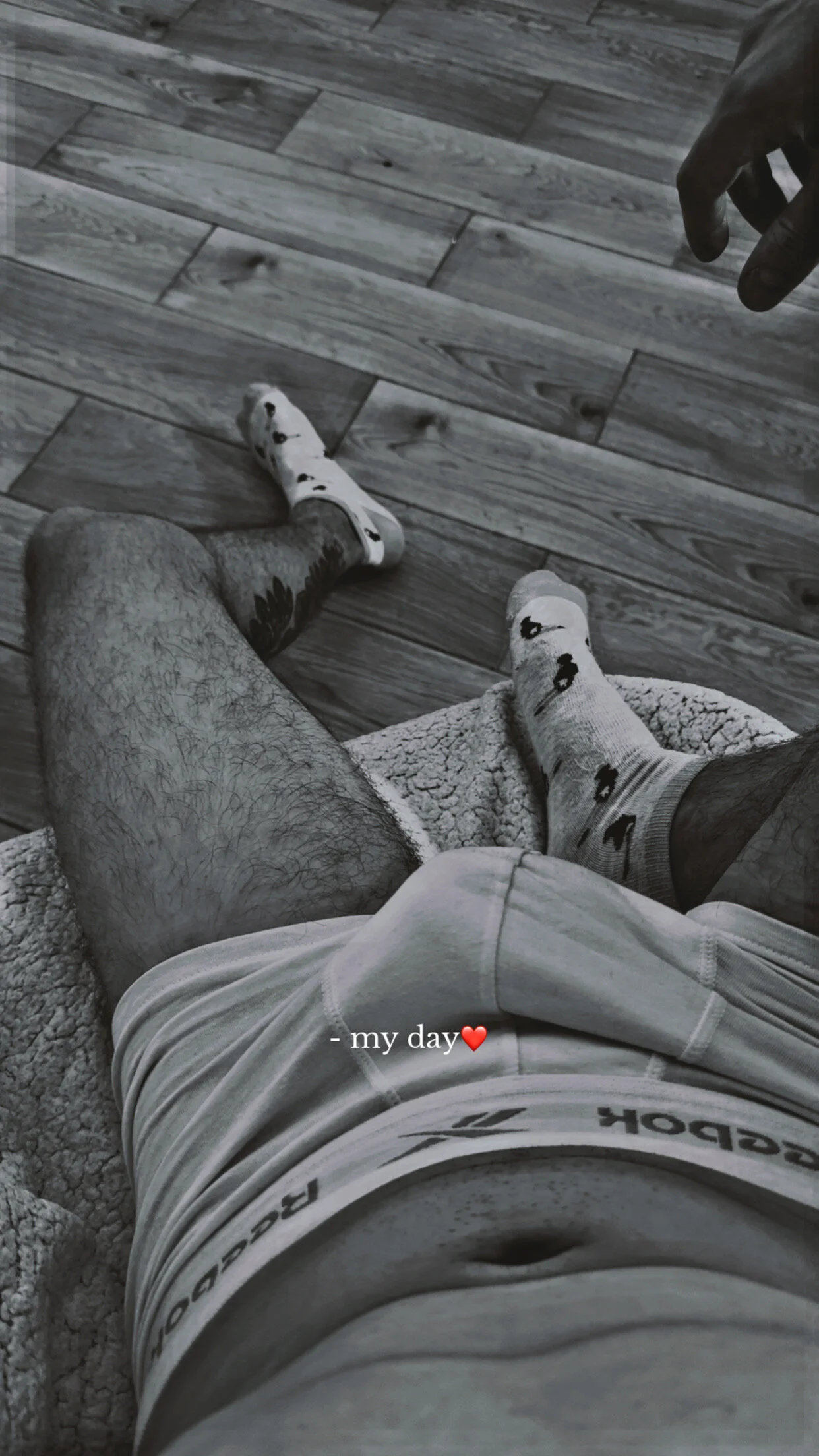 XXX Porn Photo of Nude yoyoboy988 4
