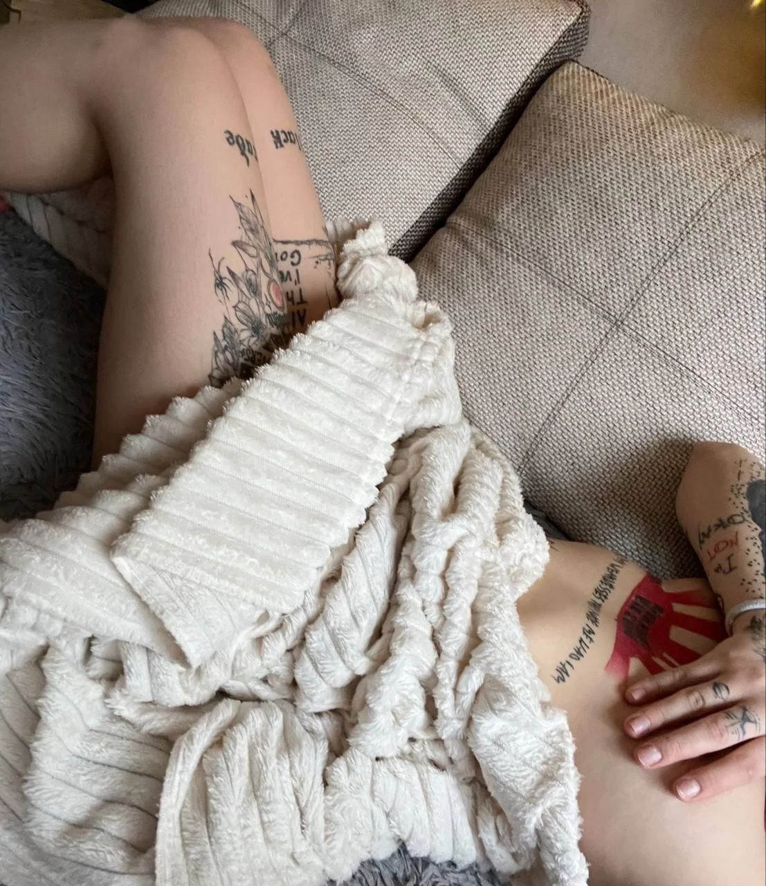 XXX Porn Photo of Nude Rin_Tozier 15
