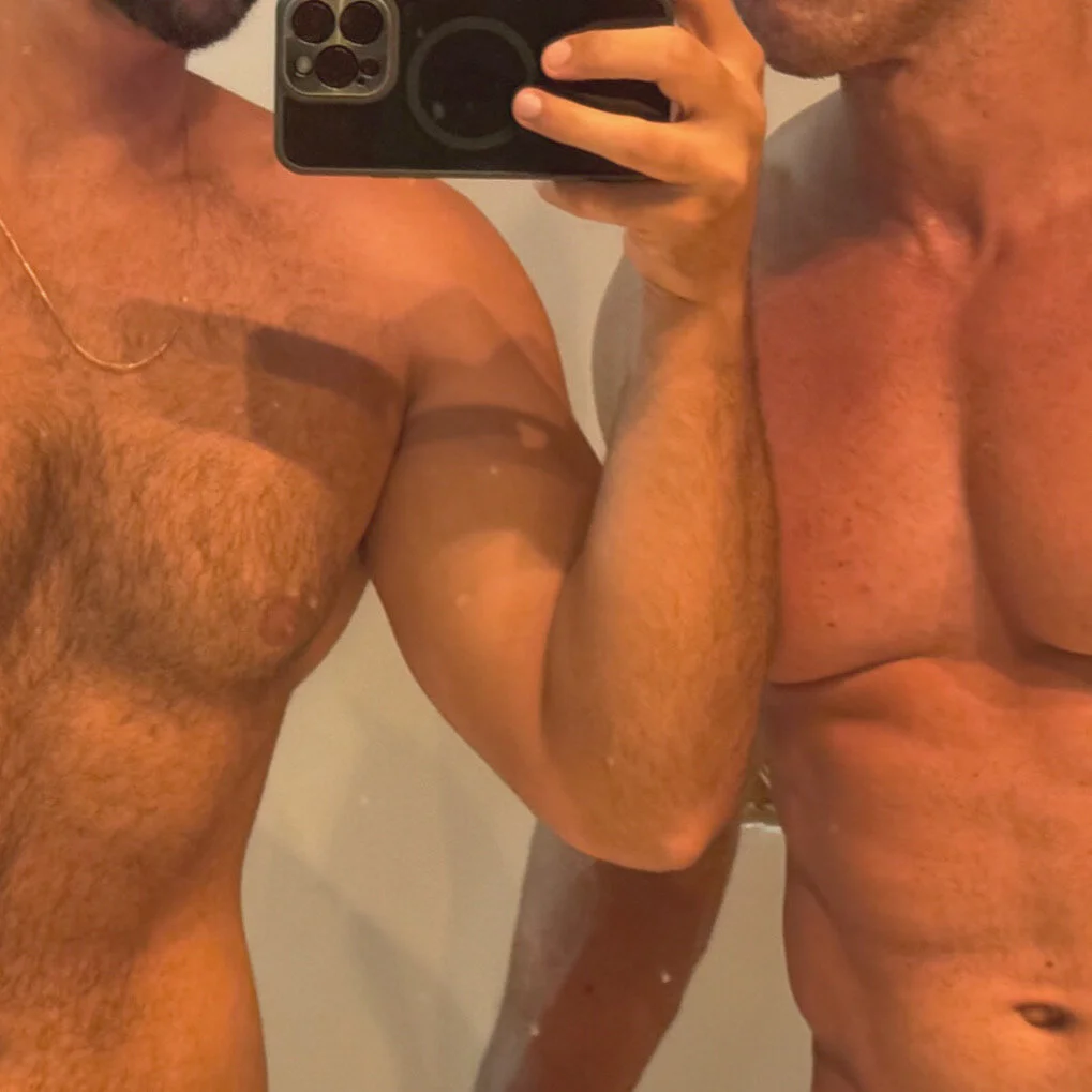 XXX Porn Photo of Nude CasadoLutadorBigStuds 2
