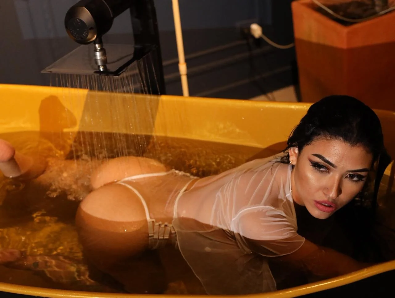 XXX Porn Photo of Nude _brenda_becker 140