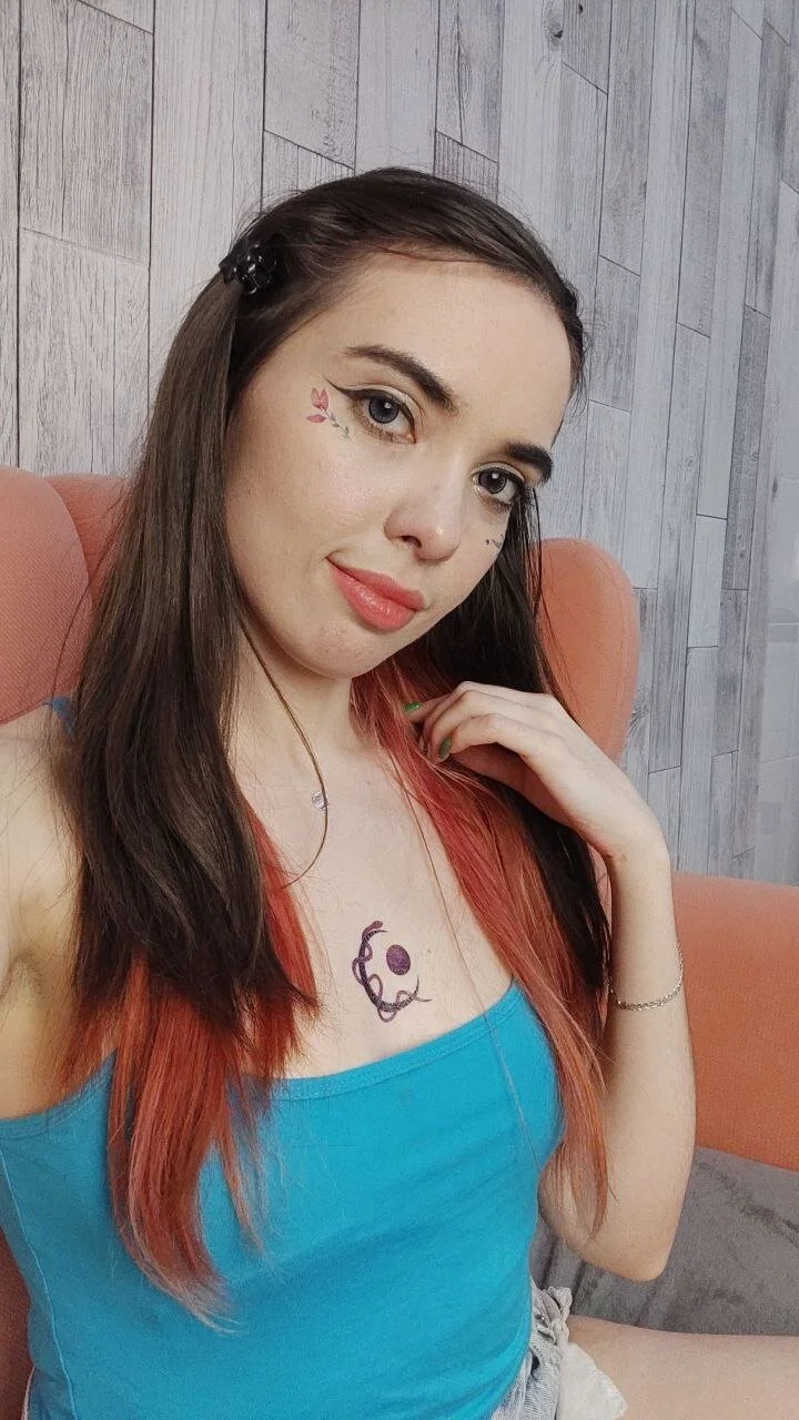 XXX Porn Photo of Nude SiaCutie 18