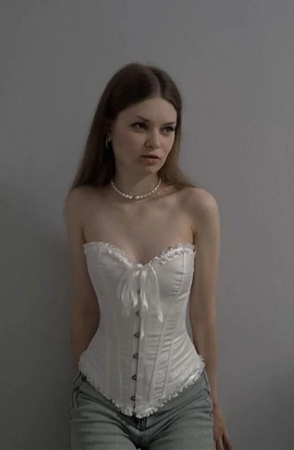 XXX Porn Photo of Nude blondeofme 2