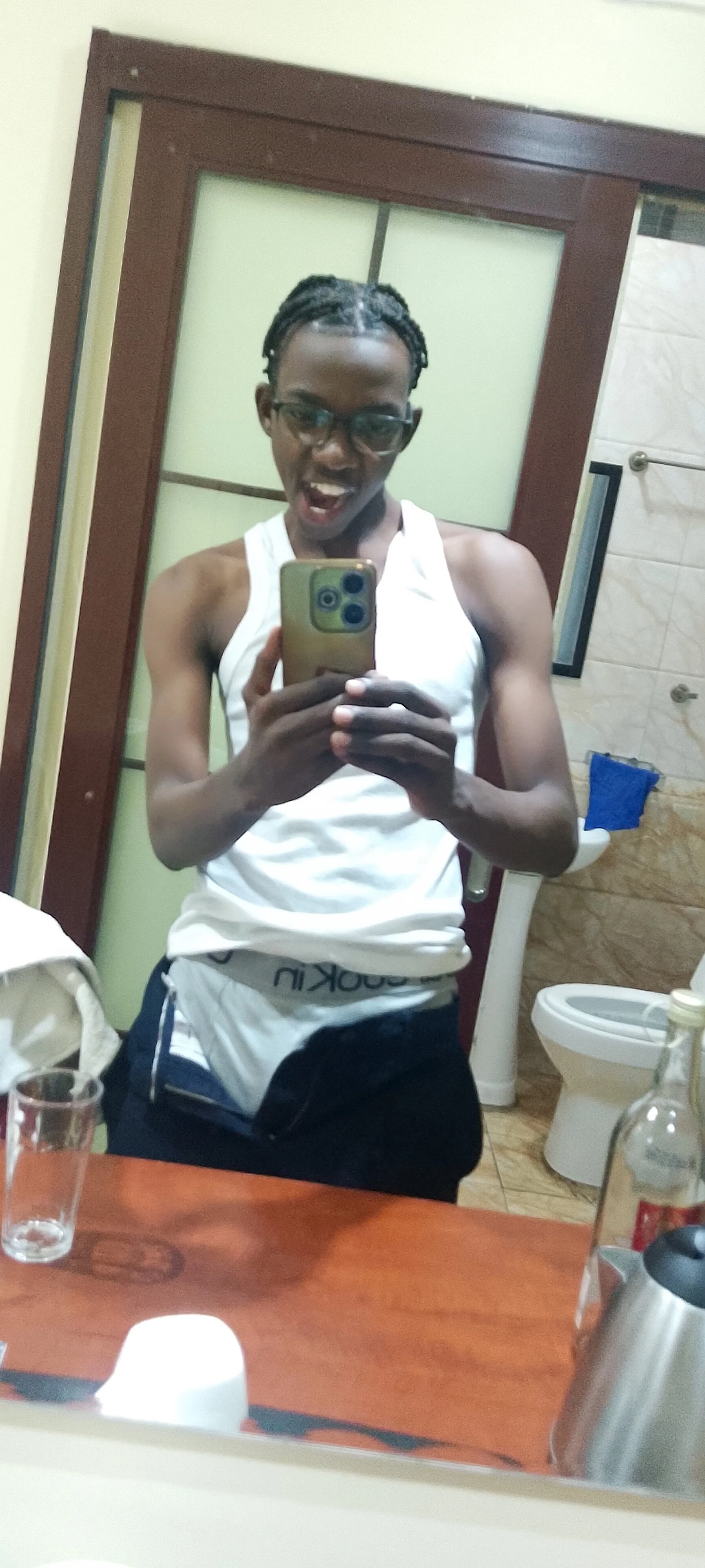 XXX Porn Photo of Nude biggiegondwani 2