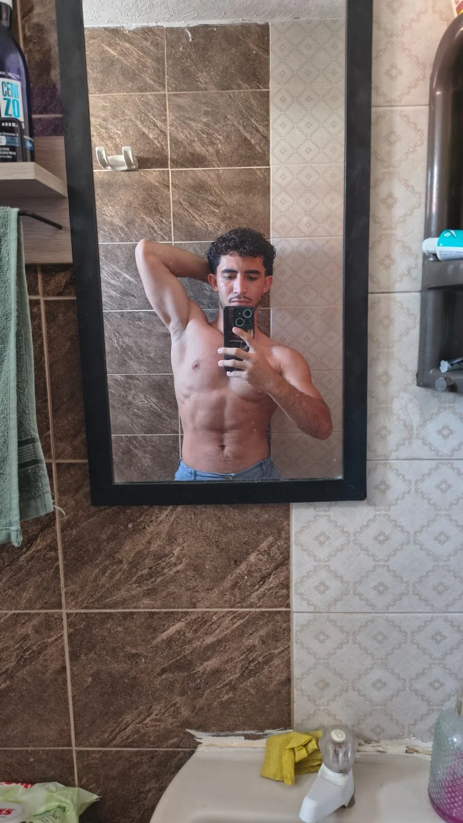 XXX Porn Photo of Nude caius_bigcock1 16