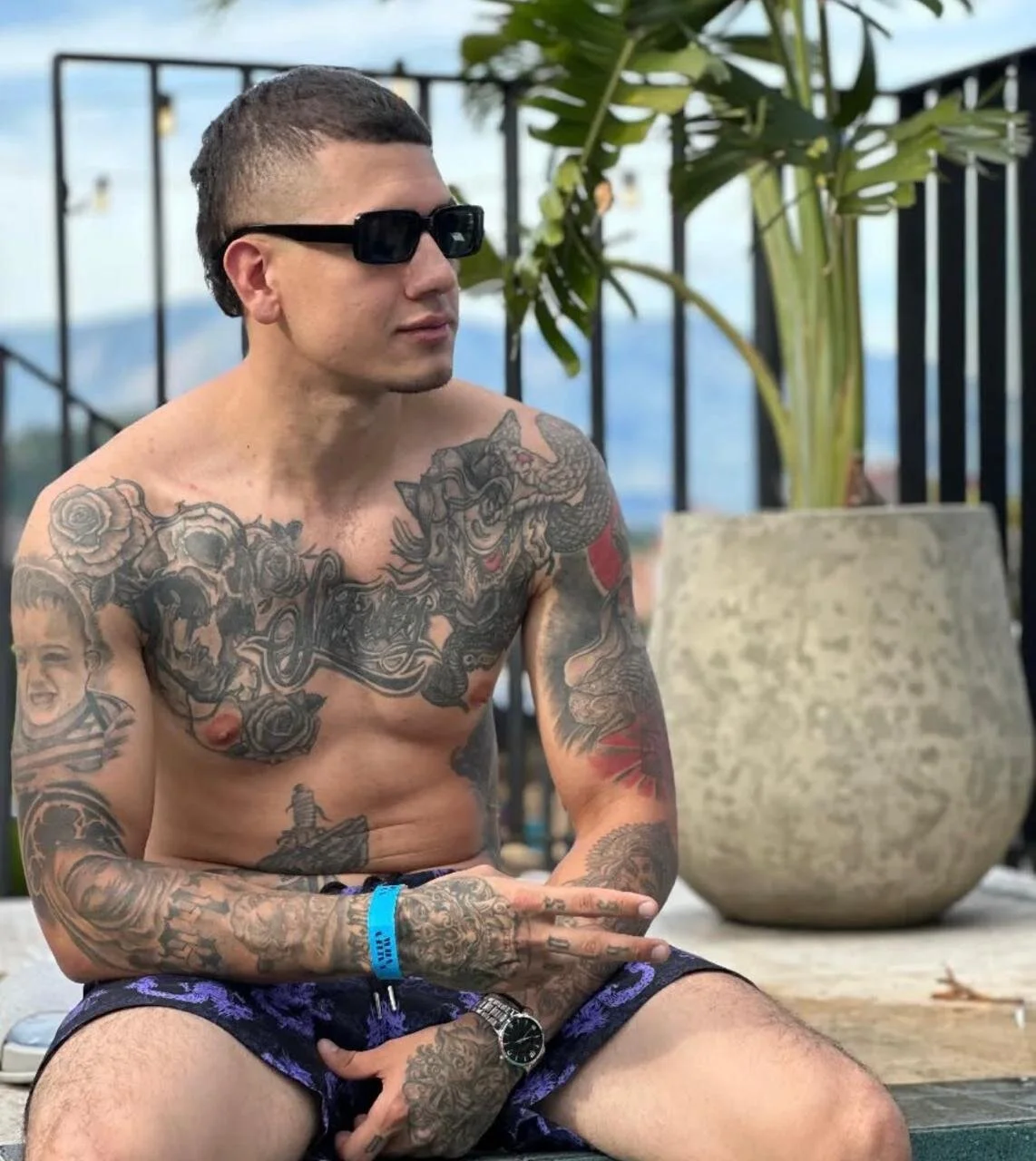 XXX Porn Photo of Nude Dante_Flamee 3