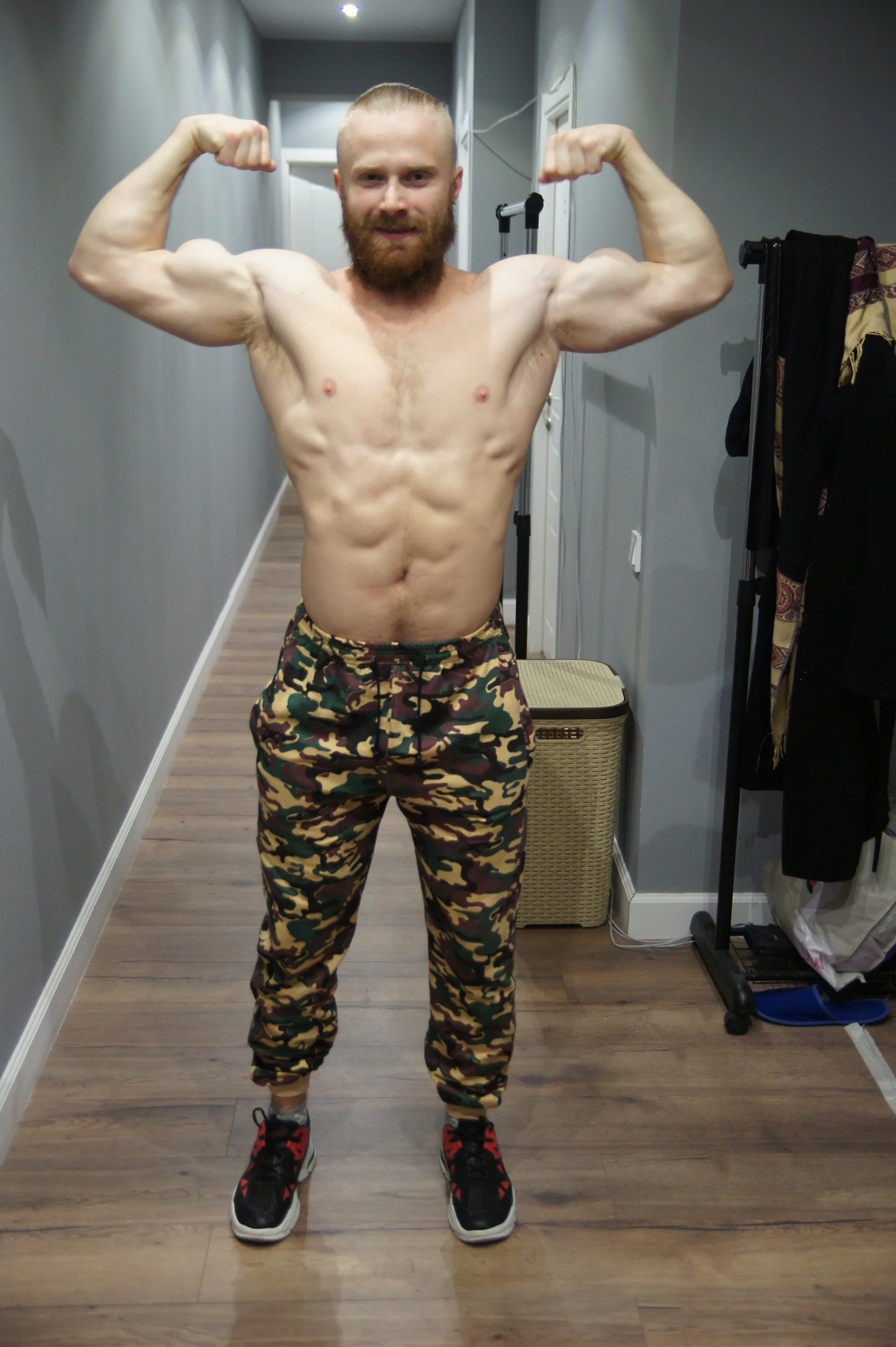 XXX Porn Photo of Nude Paul_Rolex 105