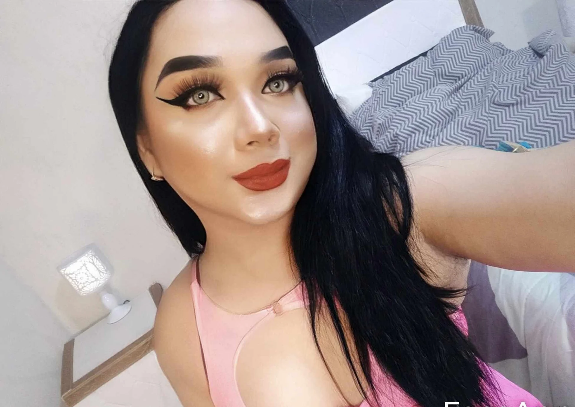 XXX Porn Photo of Nude MissBigCockLUCYxxx 8