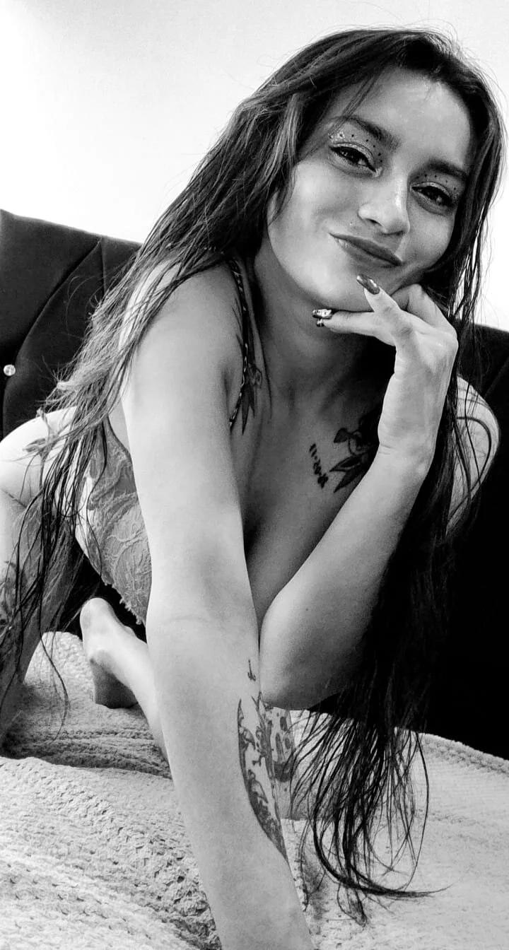 XXX Porn Photo of Nude beautybeasstt 2