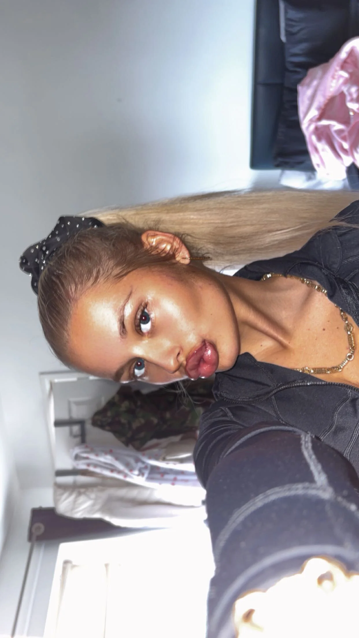 XXX Porn Photo of Nude Blondemysteryy 6