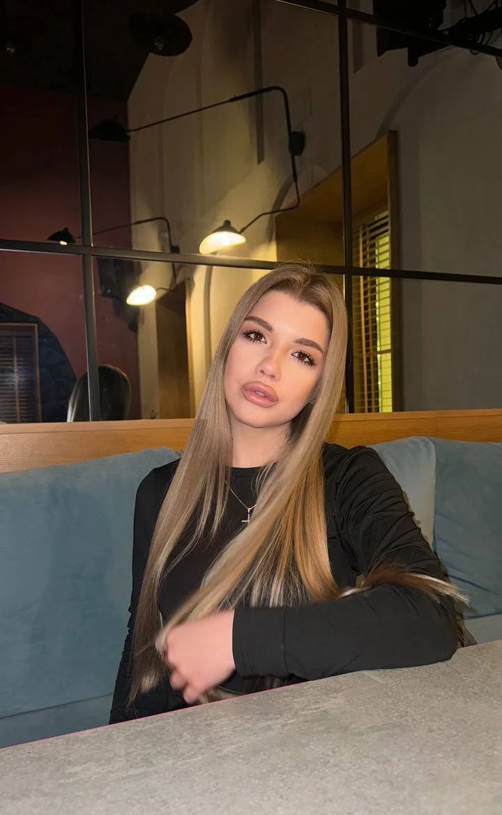 XXX Porn Photo of Nude DelenaRines 6