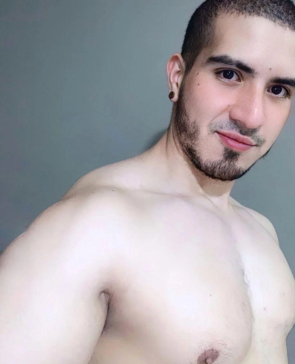 XXX Porn Photo of Nude alejovolkov 10