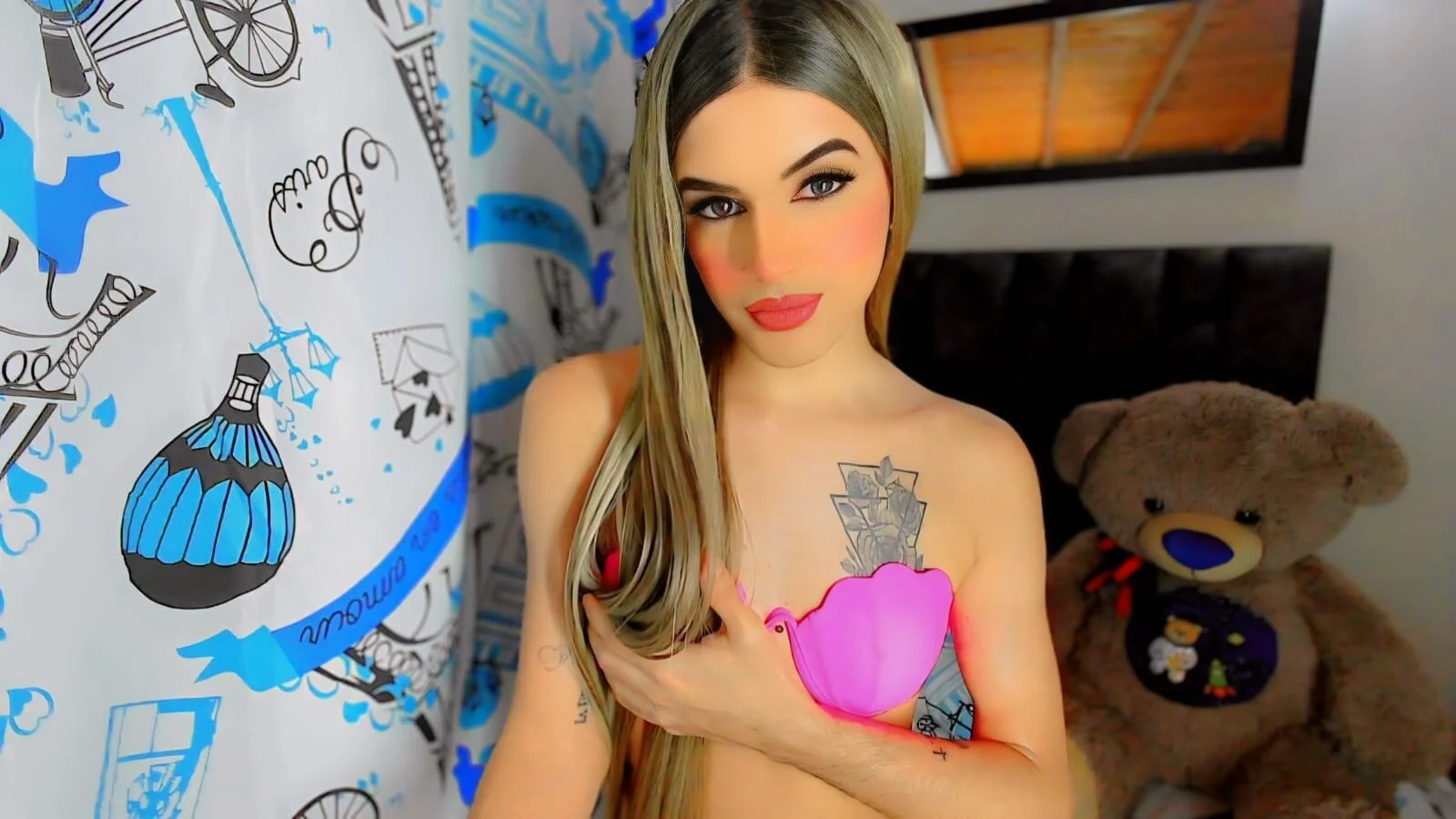 XXX Porn Photo of Nude IvanaColizon_BigCock 4