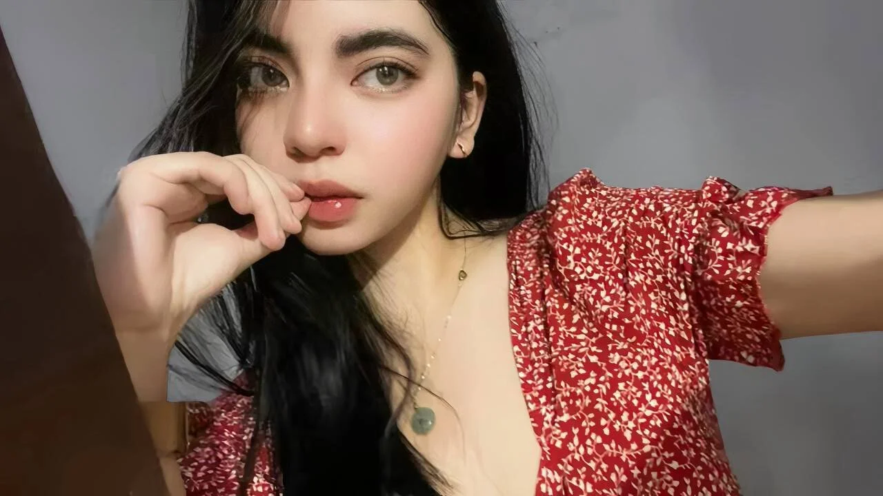 XXX Porn Photo of Nude BethannRyba 4