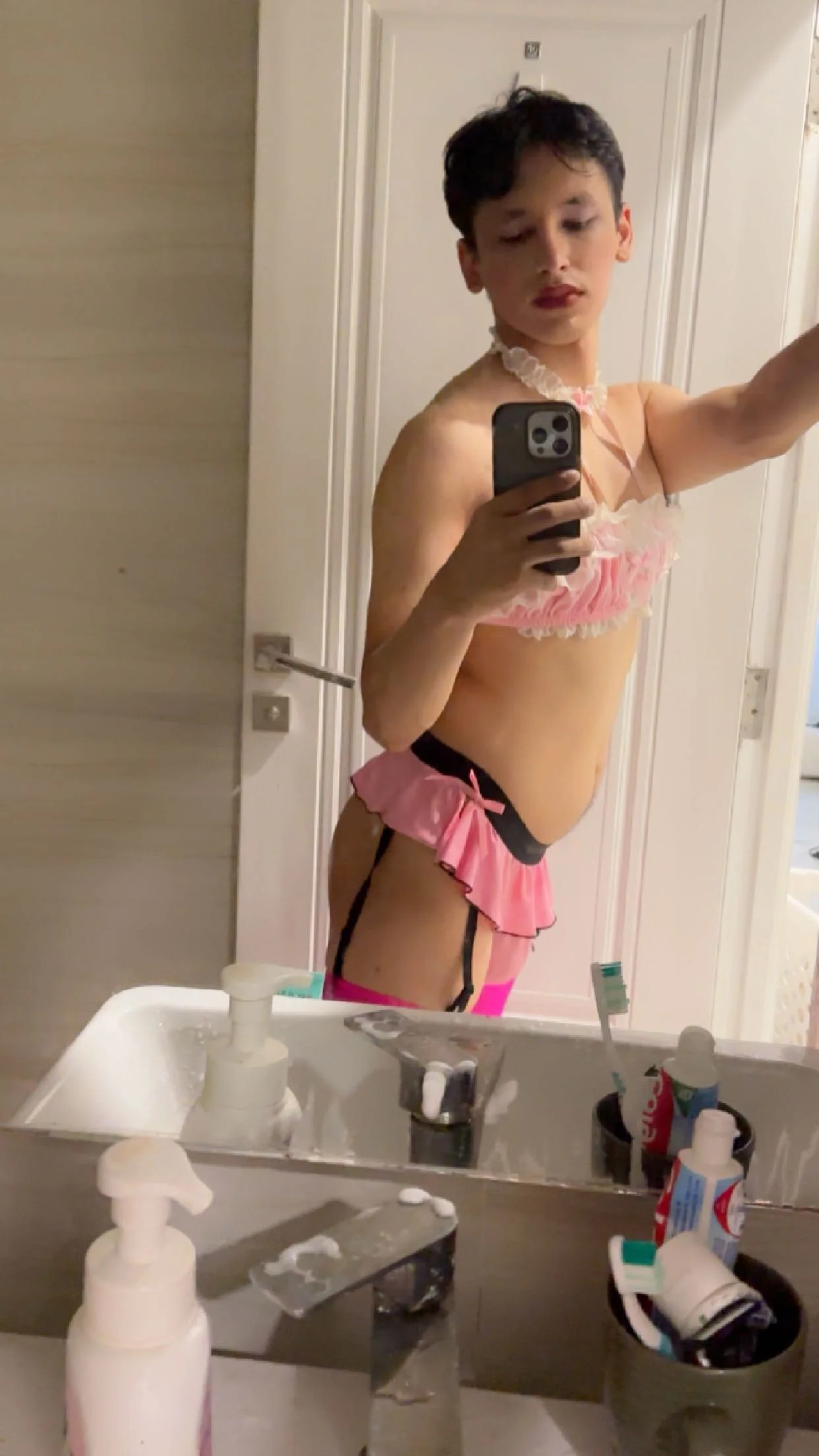 XXX Porn Photo of Nude femboihung 2