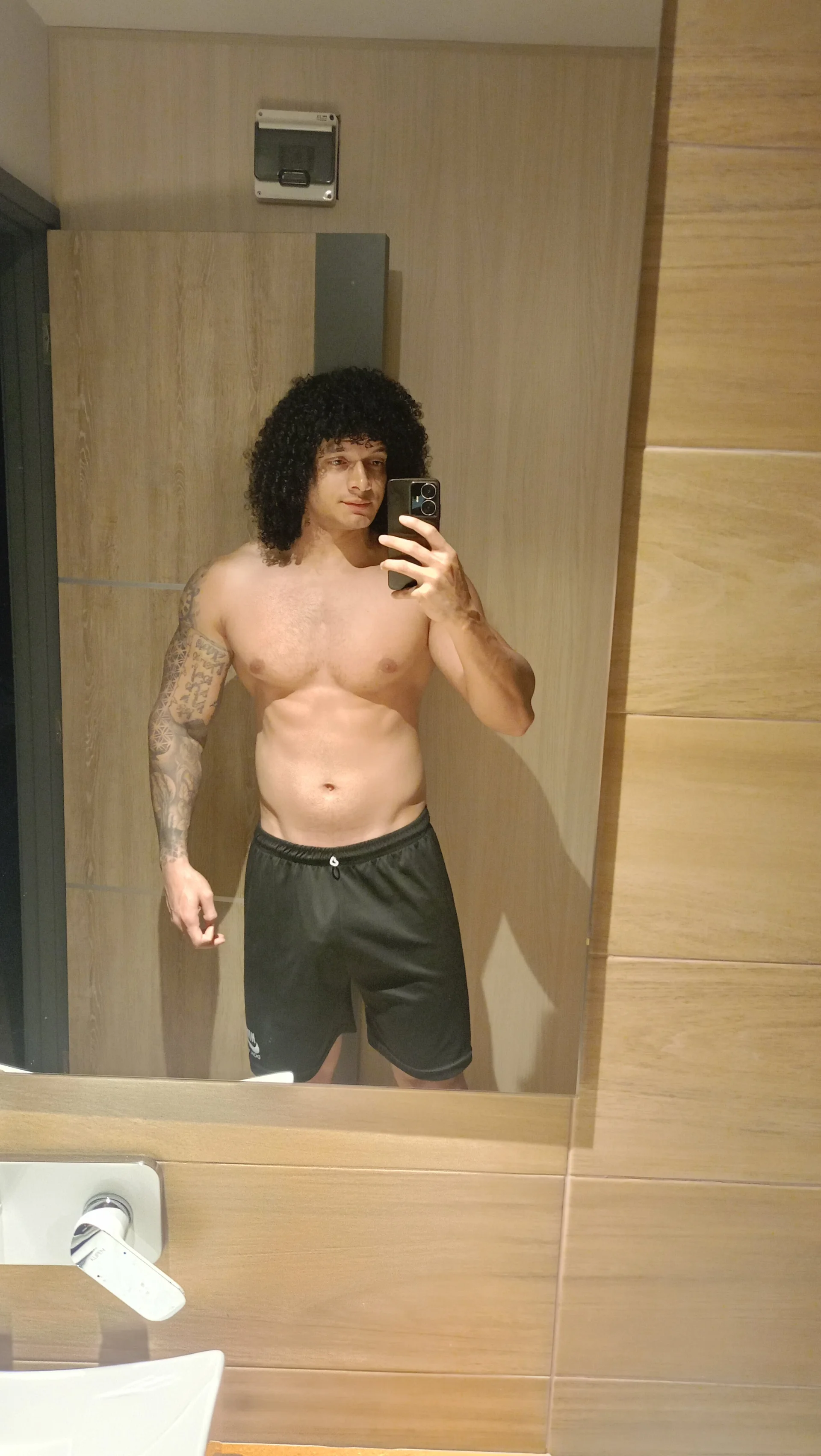 XXX Porn Photo of Nude sexy_curly1 8