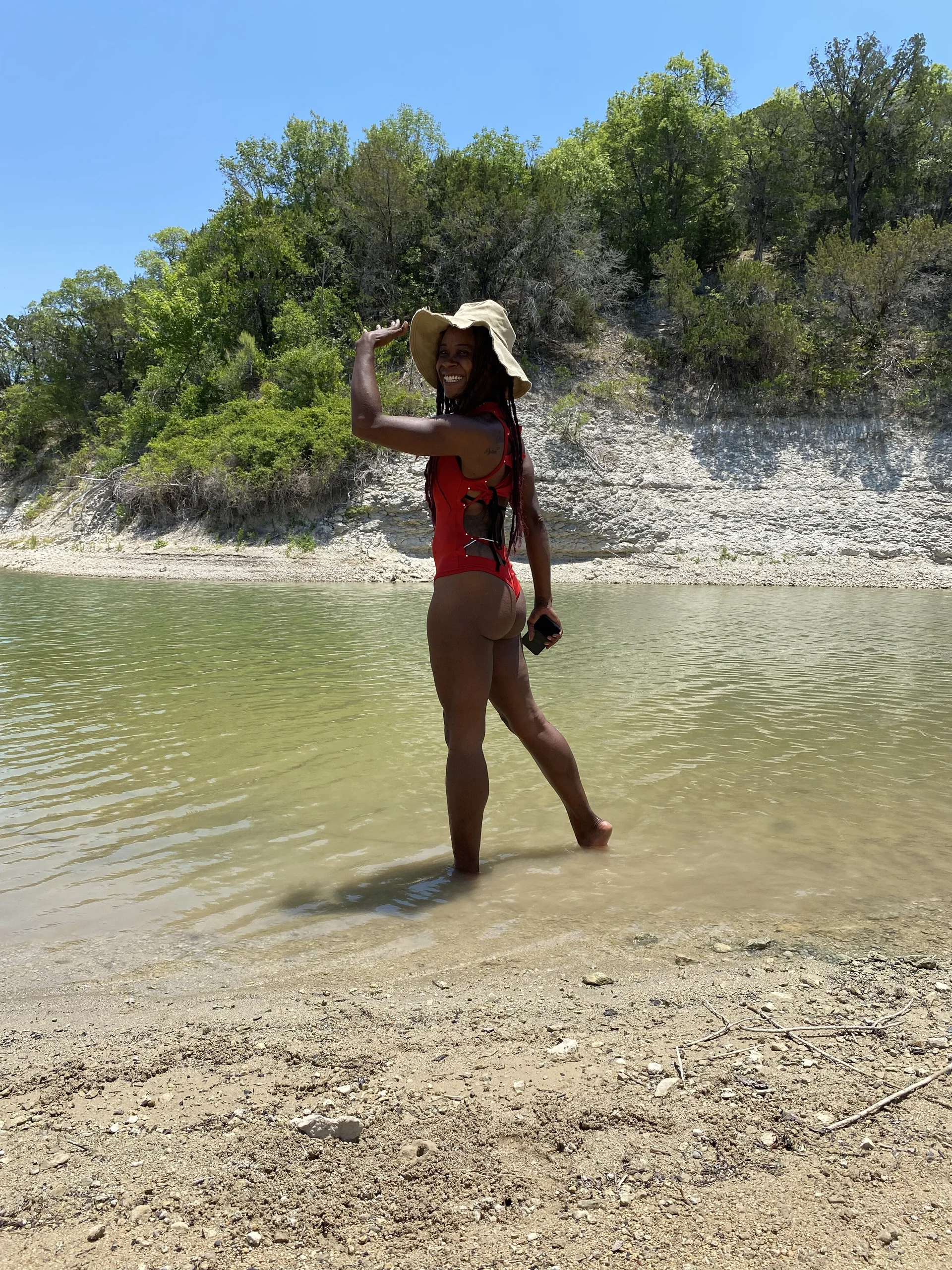 XXX Porn Photo of Nude queenGypsy24 9