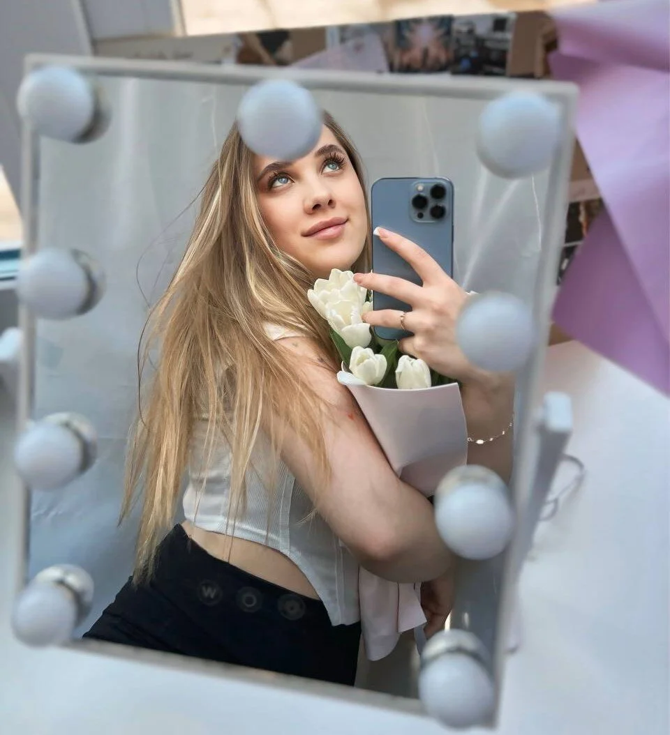 XXX Porn Photo of Nude MiaMilas 11