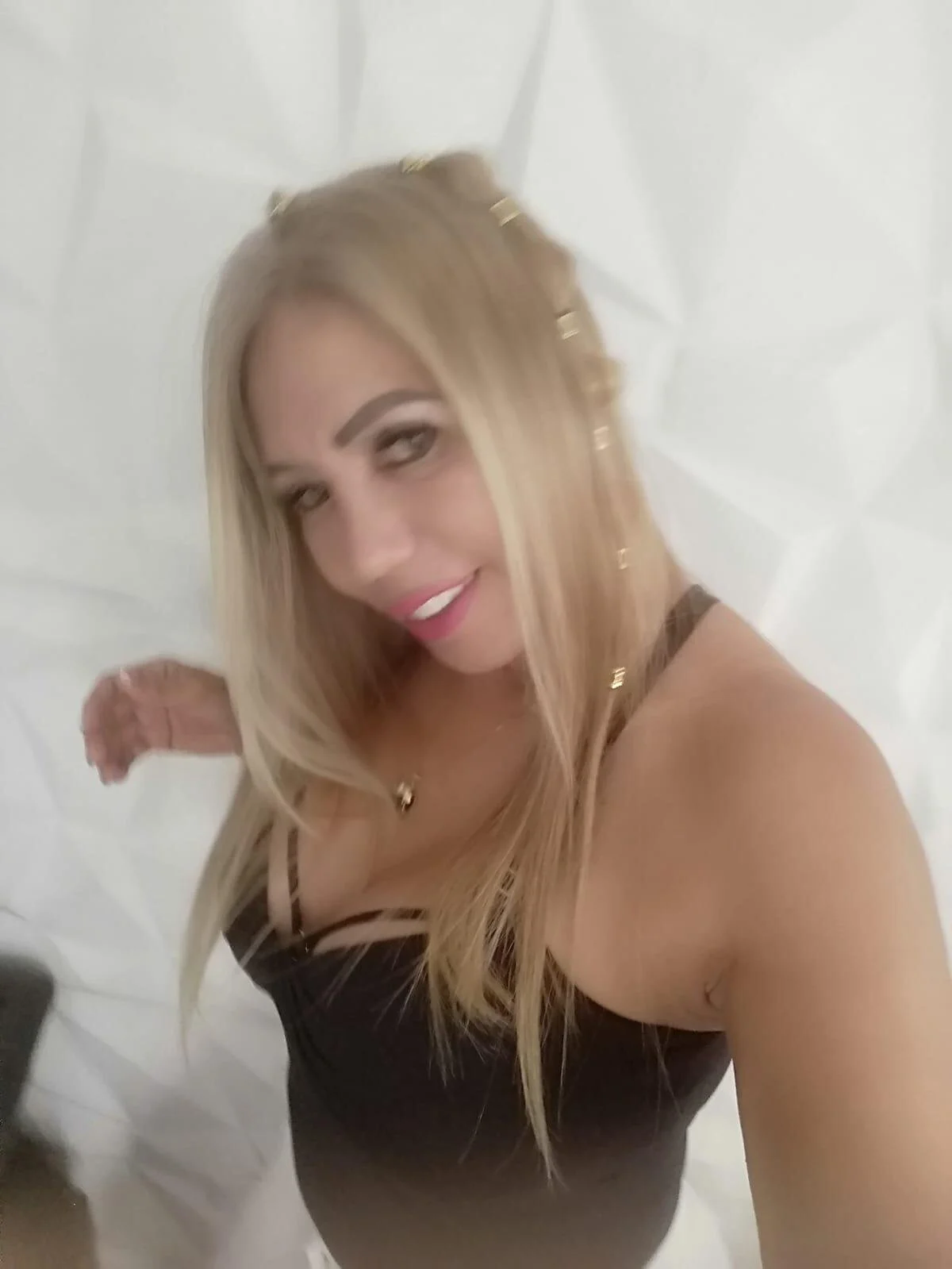XXX Porn Photo of Nude YalexaVelez 5