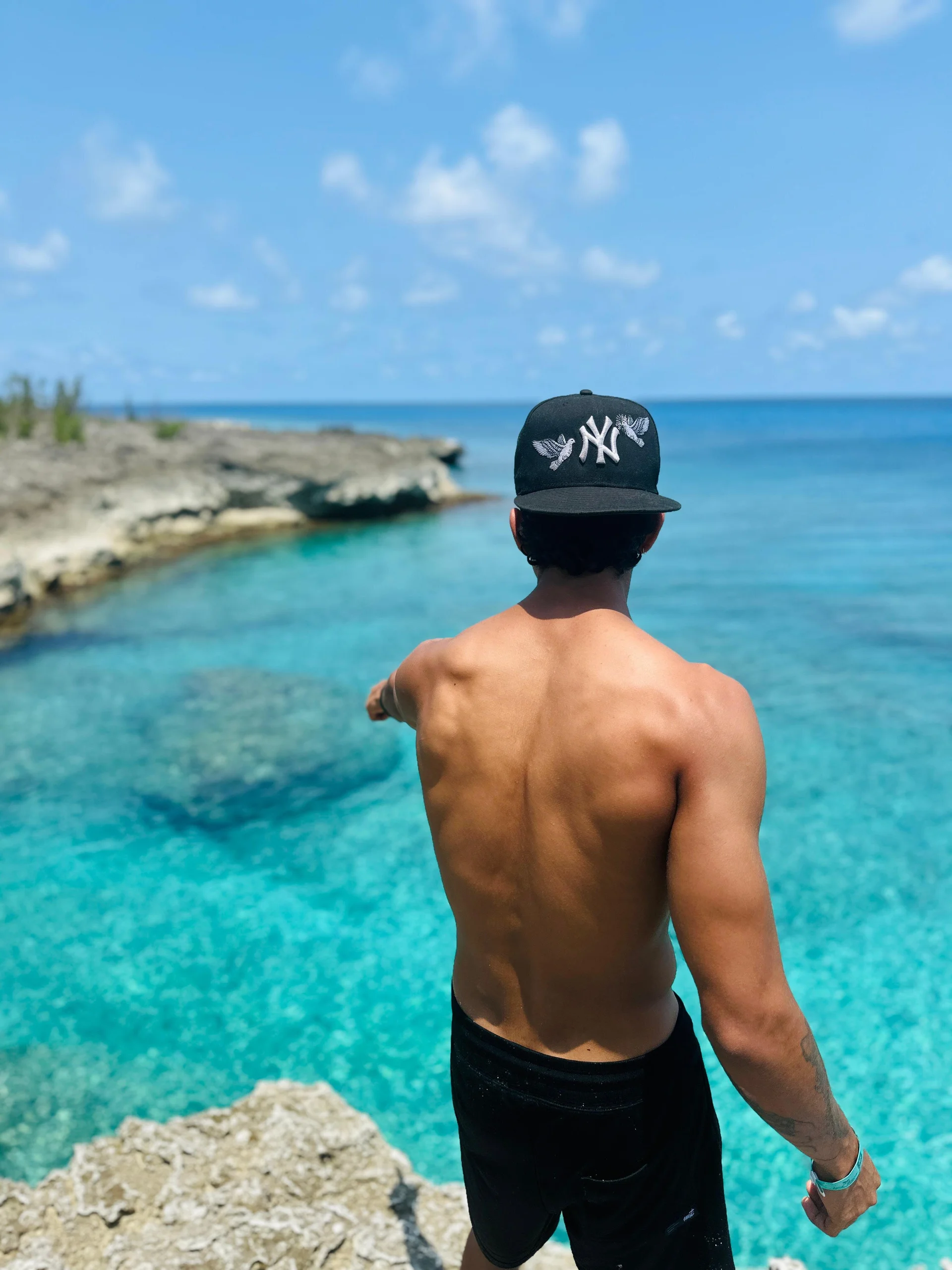 XXX Porn Photo of Nude Paradise_boy_s 4