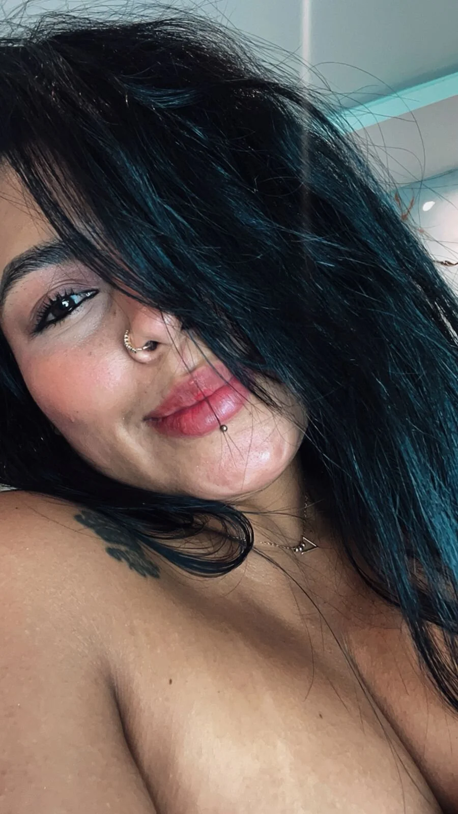 XXX Porn Photo of Nude kiana_cream 945