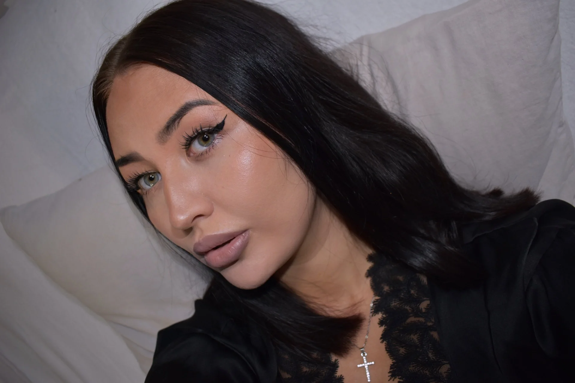XXX Porn Photo of Nude SelenaFoxy 18