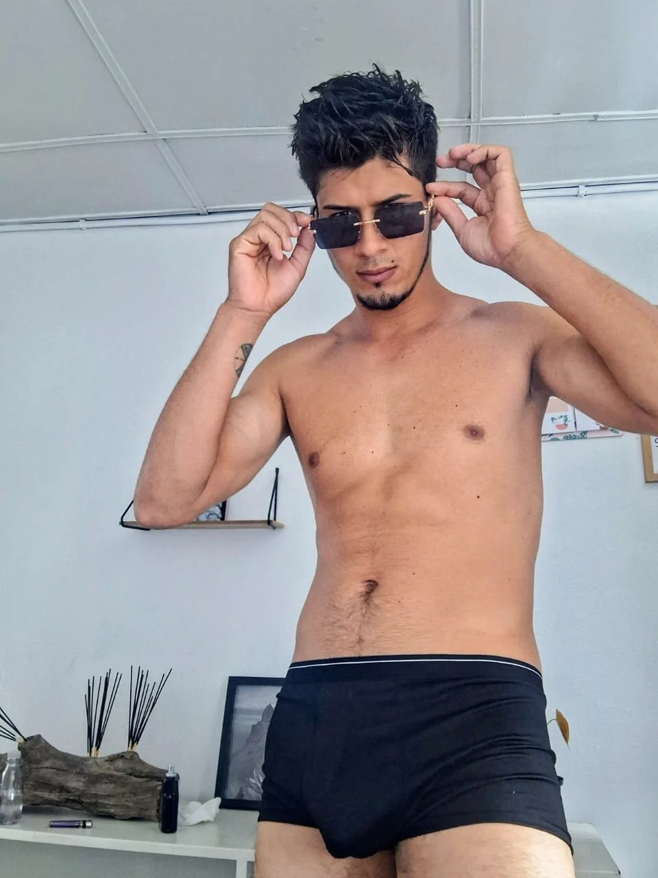 XXX Porn Photo of Nude piterrr_hot 2