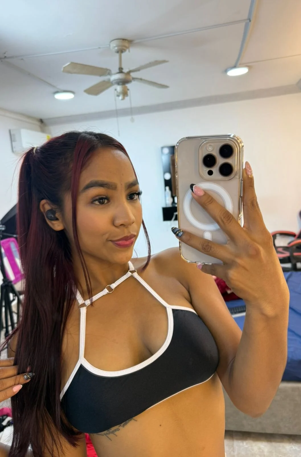 XXX Porn Photo of Nude LucyLeah 4