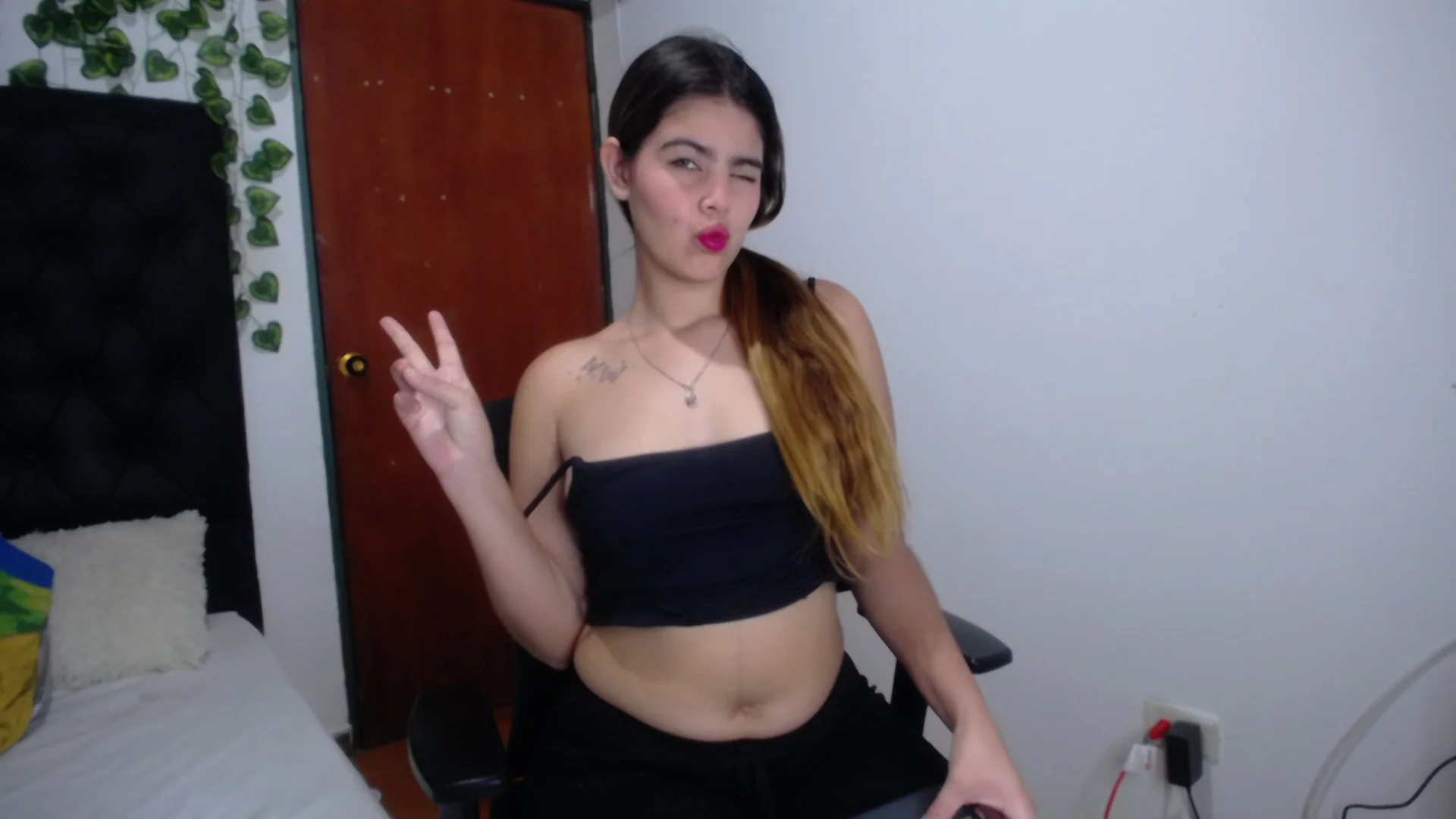 XXX Porn Photo of Nude isabel_09 36