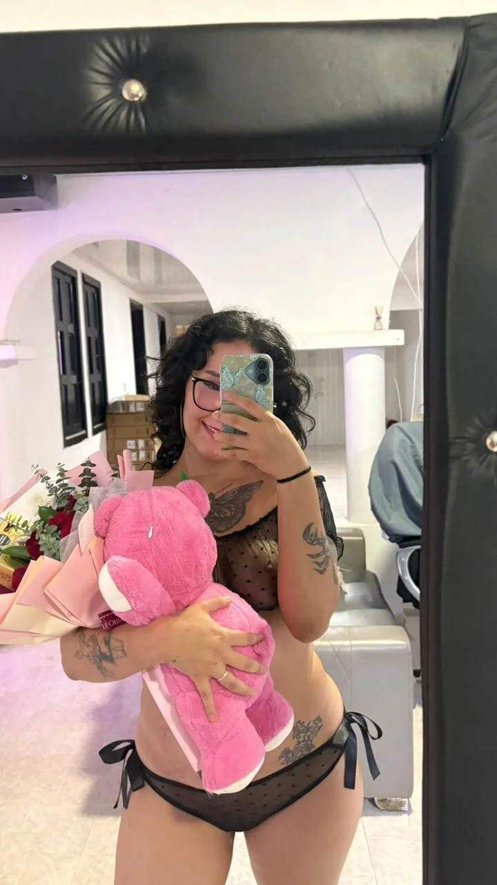 XXX Porn Photo of Nude lovemaryjane444 24