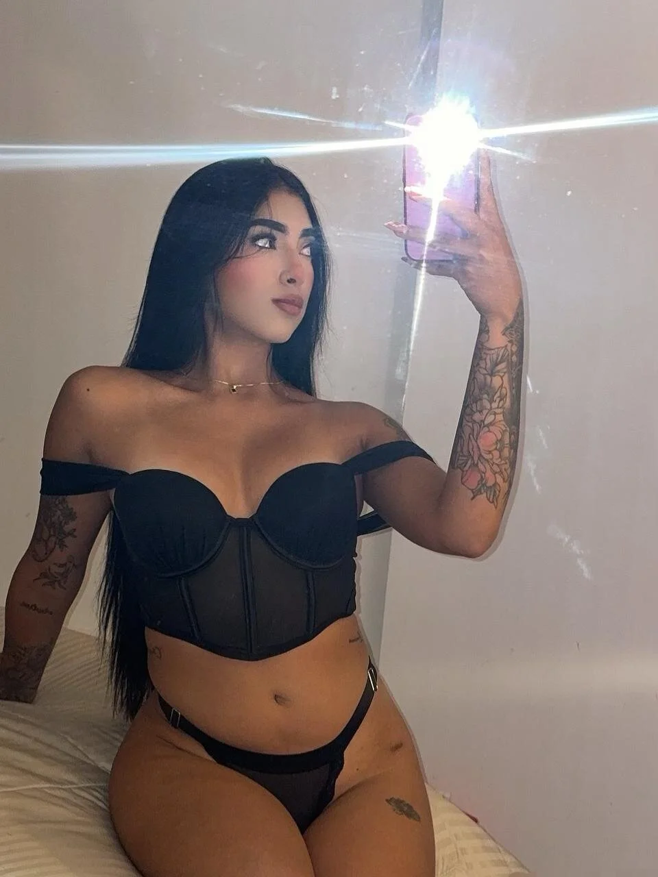 XXX Porn Photo of Nude AriRobert_ 111