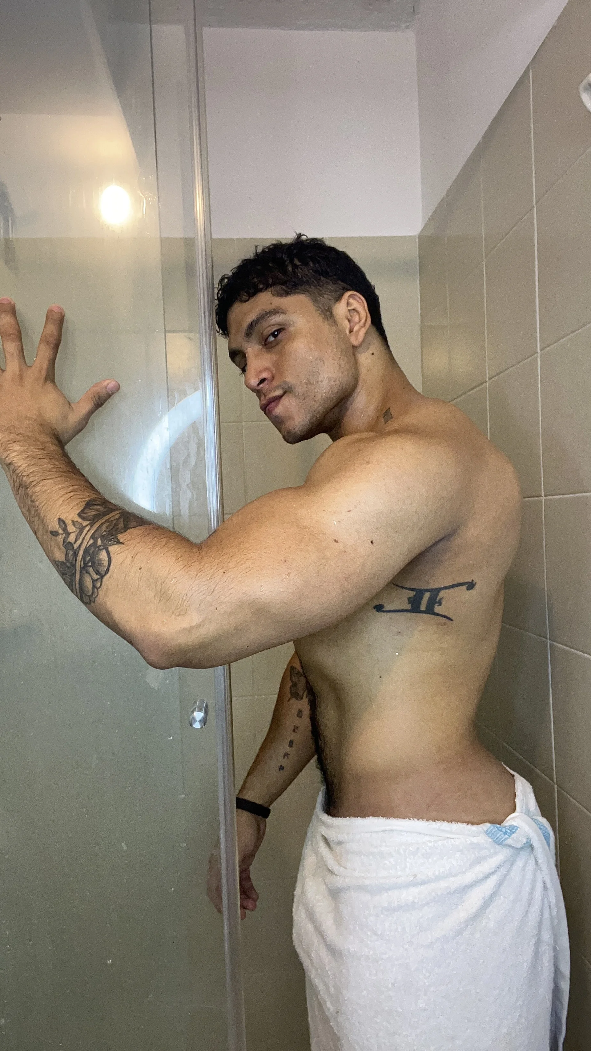 XXX Porn Photo of Nude Nicolasmontoya16 51