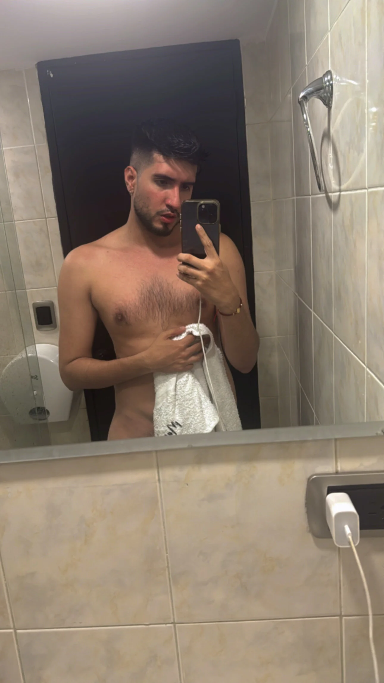 XXX Porn Photo of Nude bryXonStorm 59