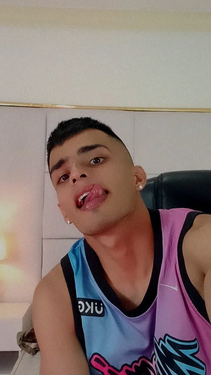 XXX Porn Photo of Nude Bad_Boy_Carter69 20