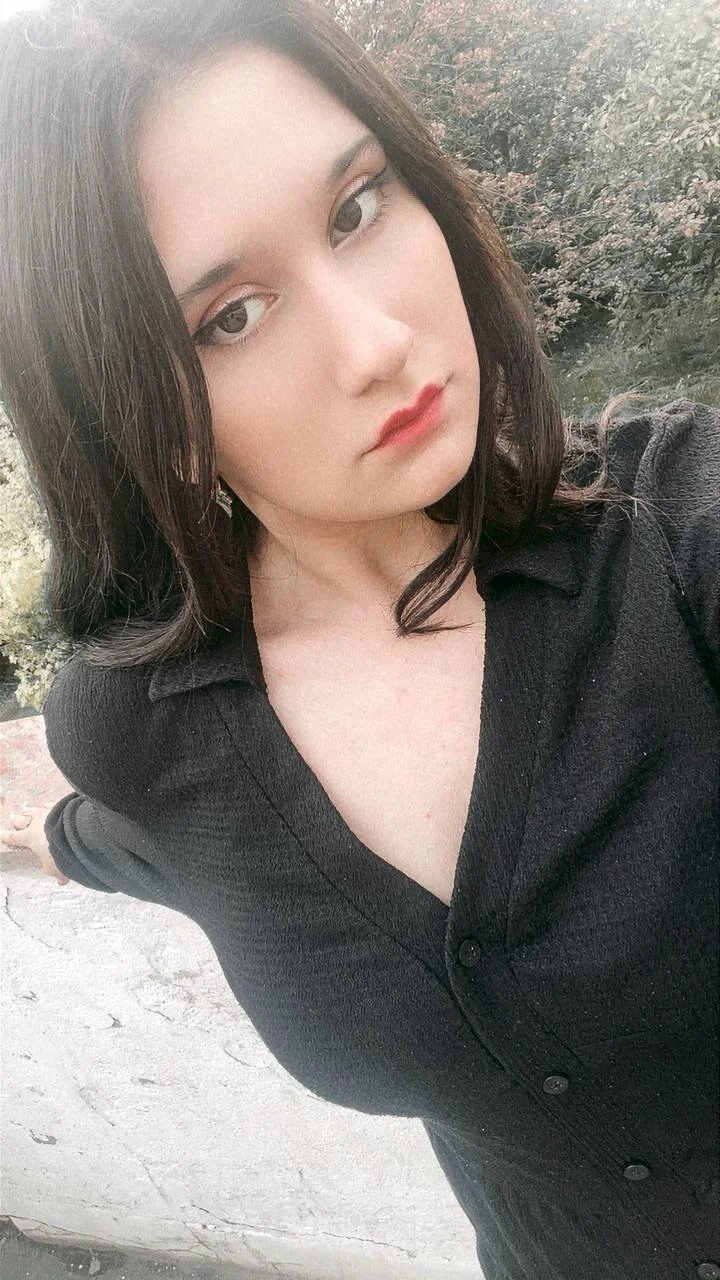 XXX Porn Photo of Nude LuraBellazer 7