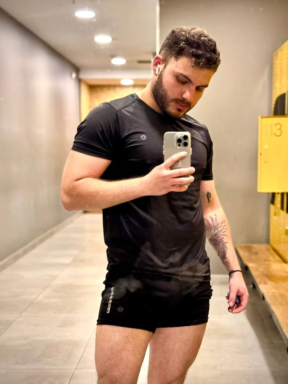 XXX Porn Photo of Nude Mrr_Salvatore 8